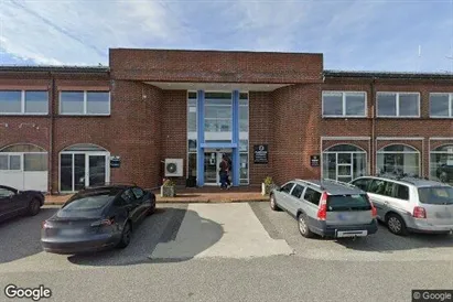 Office spaces for rent in Hareid - Photo from Google Street View