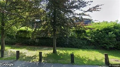 Industrilokaler för uthyrning i Ottignies-Louvain-la-Neuve – Foto från Google Street View
