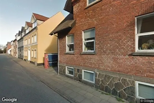 Lager zur Miete i Nørresundby – Foto von Google Street View