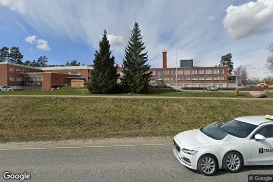 Office spaces for rent i Vantaa - Photo from Google Street View