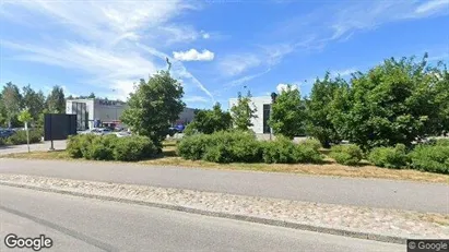 Bedrijfsruimtes te huur in Vantaa - Foto uit Google Street View