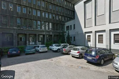 Företagslokaler för uthyrning i Katowice – Foto från Google Street View
