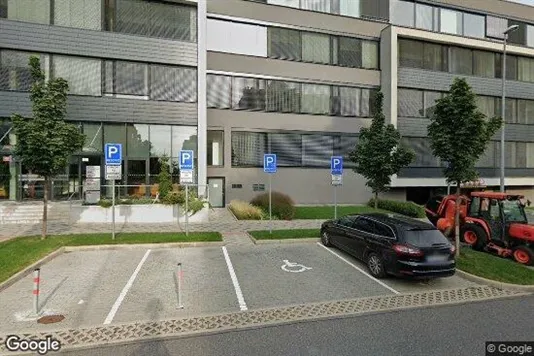 Bedrijfsruimtes te huur i Praag 5 - Foto uit Google Street View