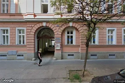 Gewerbeflächen zur Miete in Prag 2 – Foto von Google Street View