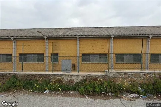 Verkstedhaller til leie i Roma Municipio V – Prenestino/Centocelle – Bilde fra Google Street View