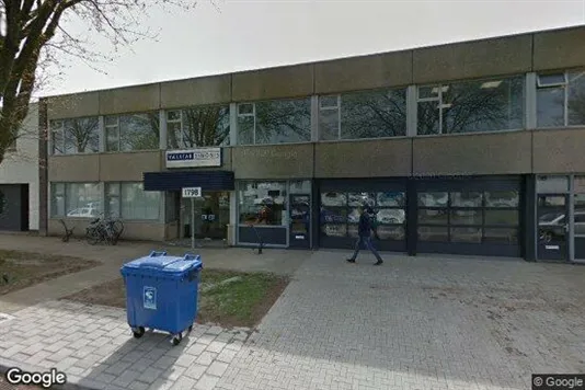 Verkstedhaller til leie i Eindhoven – Bilde fra Google Street View