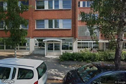 Lagerlokaler för uthyrning i Helsingfors Västra – Foto från Google Street View