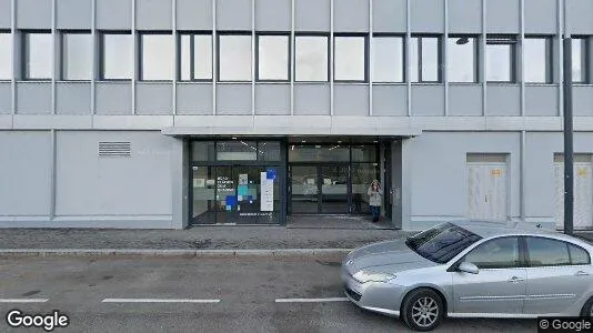 Office spaces for rent i Vienna Döbling - Photo from Google Street View