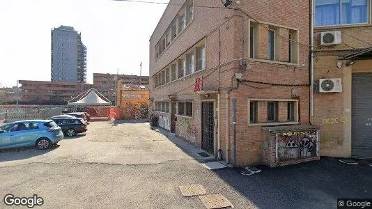 Office spaces for rent i Bologna - Photo from Google Street View