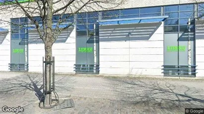 Kontorslokaler för uthyrning i Ylöjärvi – Foto från Google Street View Kontorslokaler för uthyrning i Ylöjärvi – Foto från Google Street View