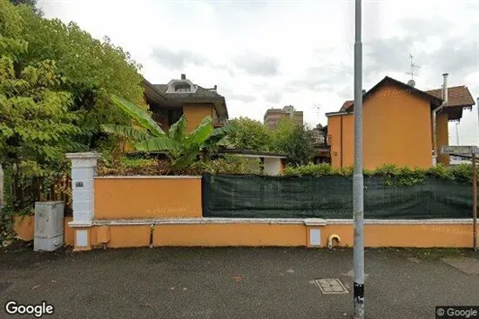 Magazijnen te huur i Brugherio - Foto uit Google Street View