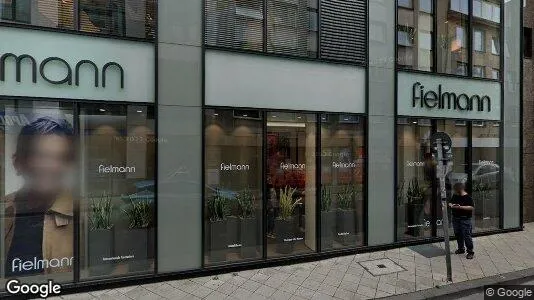Gewerbeflächen zur Miete i Düsseldorf – Foto von Google Street View