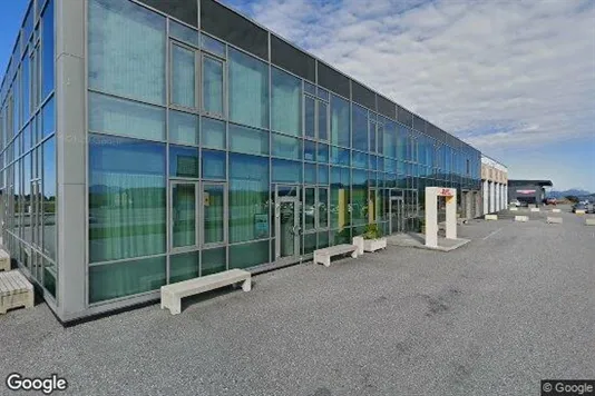 Kantorruimte te huur i Giske - Foto uit Google Street View
