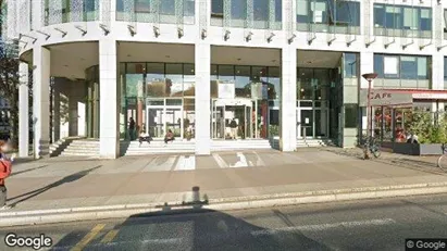 Bedrijfsruimtes te huur in Parijs 13ème arrondissement - Place d'Italie - Foto uit Google Street View