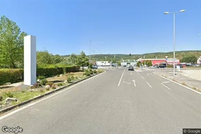 Lagerlokaler för uthyrning i Pezinok – Foto från Google Street View