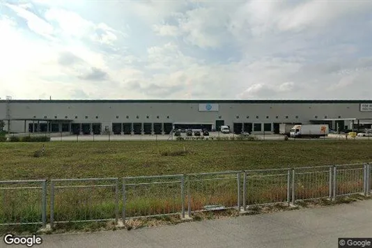 Lager zur Miete i Nitra – Foto von Google Street View