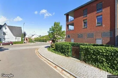 Gewerbeflächen zur Miete in Maaseik – Foto von Google Street View