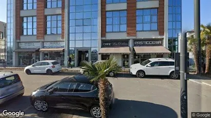 Magazijnen te huur in Rivoli - Foto uit Google Street View