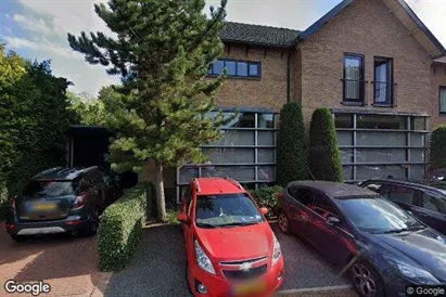 Gewerbeflächen zur Miete in Huizen – Foto von Google Street View