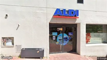 Bedrijfsruimtes te huur in Madrid Tetuán - Foto uit Google Street View Bedrijfsruimtes te huur in Madrid Tetuán - Foto uit Google Street View