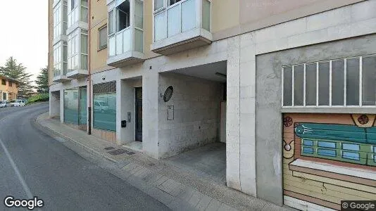 Bedrijfsruimtes te huur i Burgos - Foto uit Google Street View