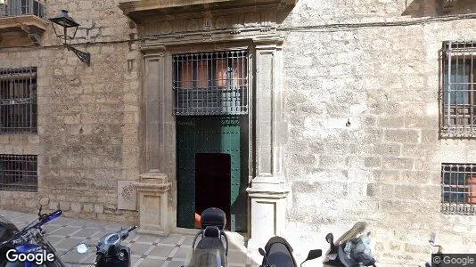 Bedrijfsruimtes te huur i Jaén - Foto uit Google Street View