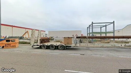 Commercial properties for rent i Zaragoza - Photo from Google Street View