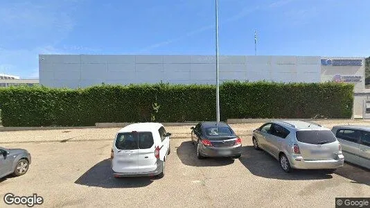 Commercial properties for rent i Valladolid - Photo from Google Street View