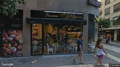 Bedrijfsruimtes te huur in Valencia Ciutat Vella - Foto uit Google Street View Bedrijfsruimtes te huur in Valencia Ciutat Vella - Foto uit Google Street View