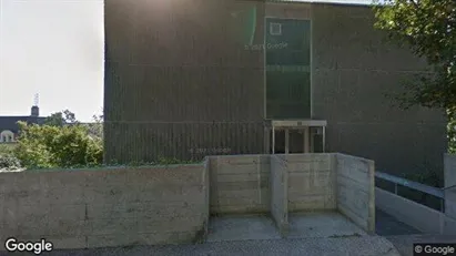 Commercial properties for rent in Neuenburg - Photo from Google Street View