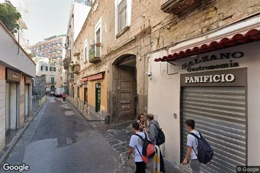Gewerbeflächen zur Miete i Neapel Municipalità 5 – Foto von Google Street View