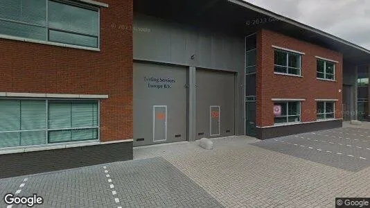 Bedrijfsruimtes te huur i Zwijndrecht - Foto uit Google Street View