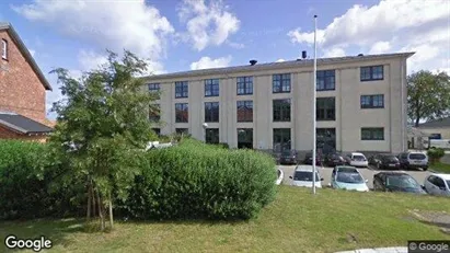 Kontorslokaler för uthyrning i Hellebæk – Foto från Google Street View