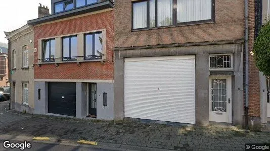 Gewerbeflächen zur Miete i Brüssel Sint-Pieters-Woluwe – Foto von Google Street View