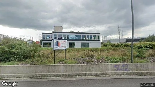 Bedrijfsruimtes te huur i Drogenbos - Foto uit Google Street View