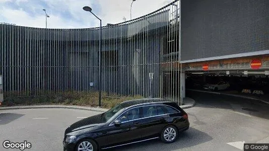 Bedrijfsruimtes te huur i Täby - Foto uit Google Street View