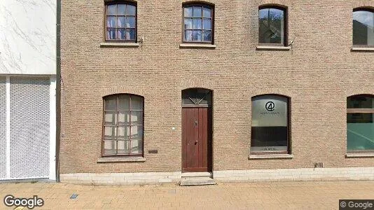Kantorruimte te huur i Oostrozebeke - Foto uit Google Street View
