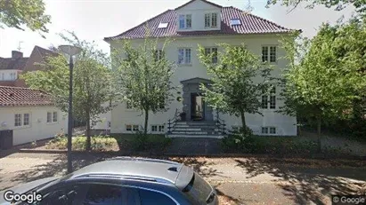 Bedrijfsruimtes te huur in Hellerup - Foto uit Google Street View