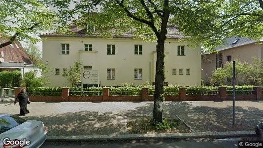 Bedrijfsruimtes te huur i Berlijn Reinickendorf - Foto uit Google Street View