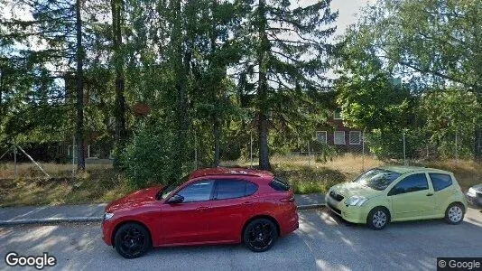 Lagerlokaler för uthyrning i Södertälje – Foto från Google Street View