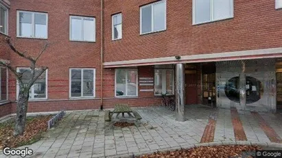 Büros zur Miete in Upplands Väsby – Foto von Google Street View