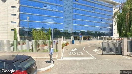 Commercial properties for rent i Roma Municipio IX – EUR - Photo from Google Street View