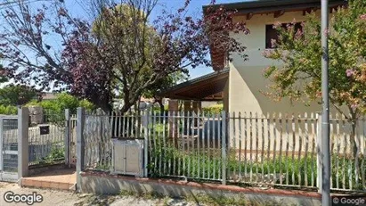 Commercial properties for rent in Buttapietra - Photo from Google Street View