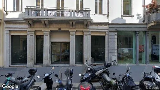 Gewerbeflächen zur Miete i Milan Zona 1 - Centro storico – Foto von Google Street View