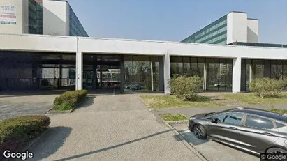 Bedrijfsruimtes te huur in Corsico - Foto uit Google Street View