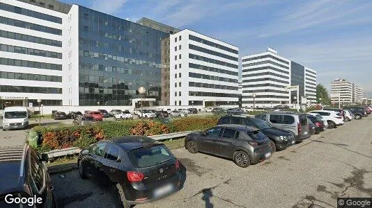 Bedrijfsruimtes te huur i Agrate Brianza - Foto uit Google Street View