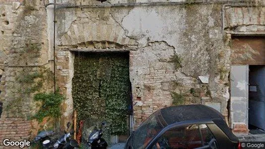 Commercial properties for rent i Napoli Municipalità 2 - Photo from Google Street View