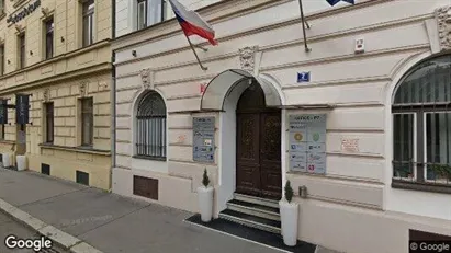 Gewerbeflächen zur Miete in Prag 7 – Foto von Google Street View