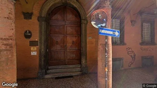 Företagslokaler för uthyrning i Bologna – Foto från Google Street View