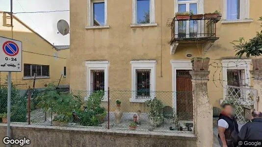 Bedrijfsruimtes te huur i Verona - Foto uit Google Street View